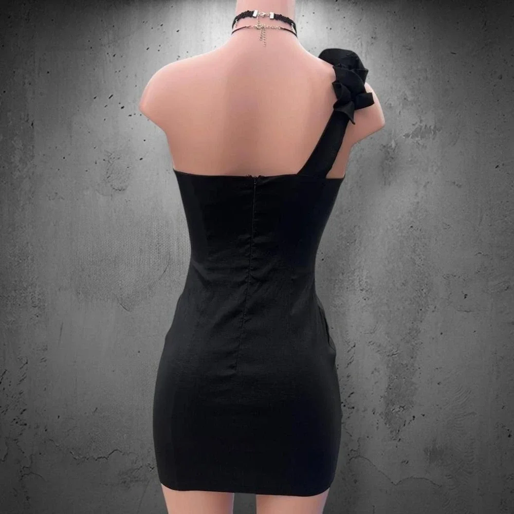 Vintage Daisy One Shoulder Rosette Mini Bodycon Dress - Picture 4 of 6